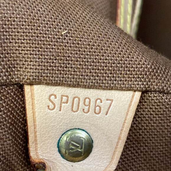 Louis Vuitton Montsouris MM Monogram Backpack M51136 main image 15